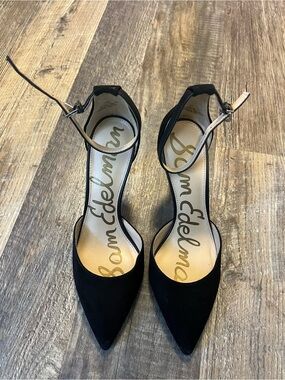 Sam Edelman Black Pointed-Toe Ankle-Strap Pumps